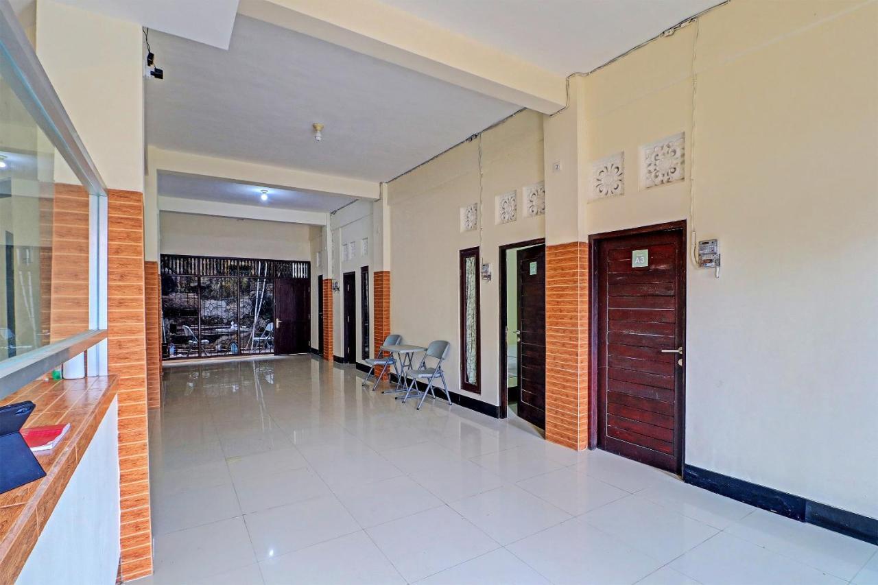 Oyo 91864 Holistic Stay Jimbaran Esterno foto