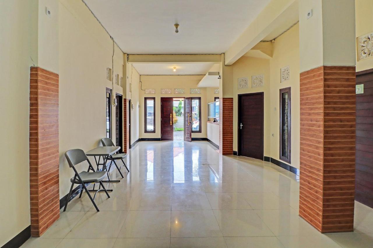 Oyo 91864 Holistic Stay Jimbaran Esterno foto