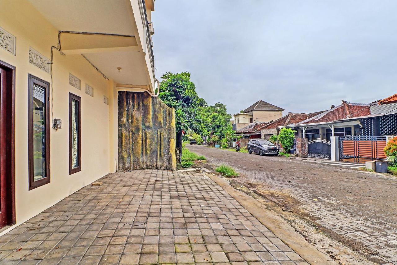 Oyo 91864 Holistic Stay Jimbaran Esterno foto