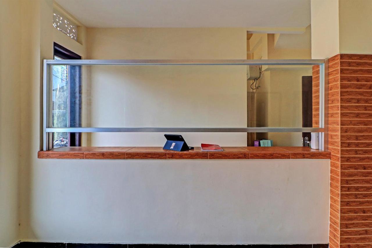 Oyo 91864 Holistic Stay Jimbaran Esterno foto